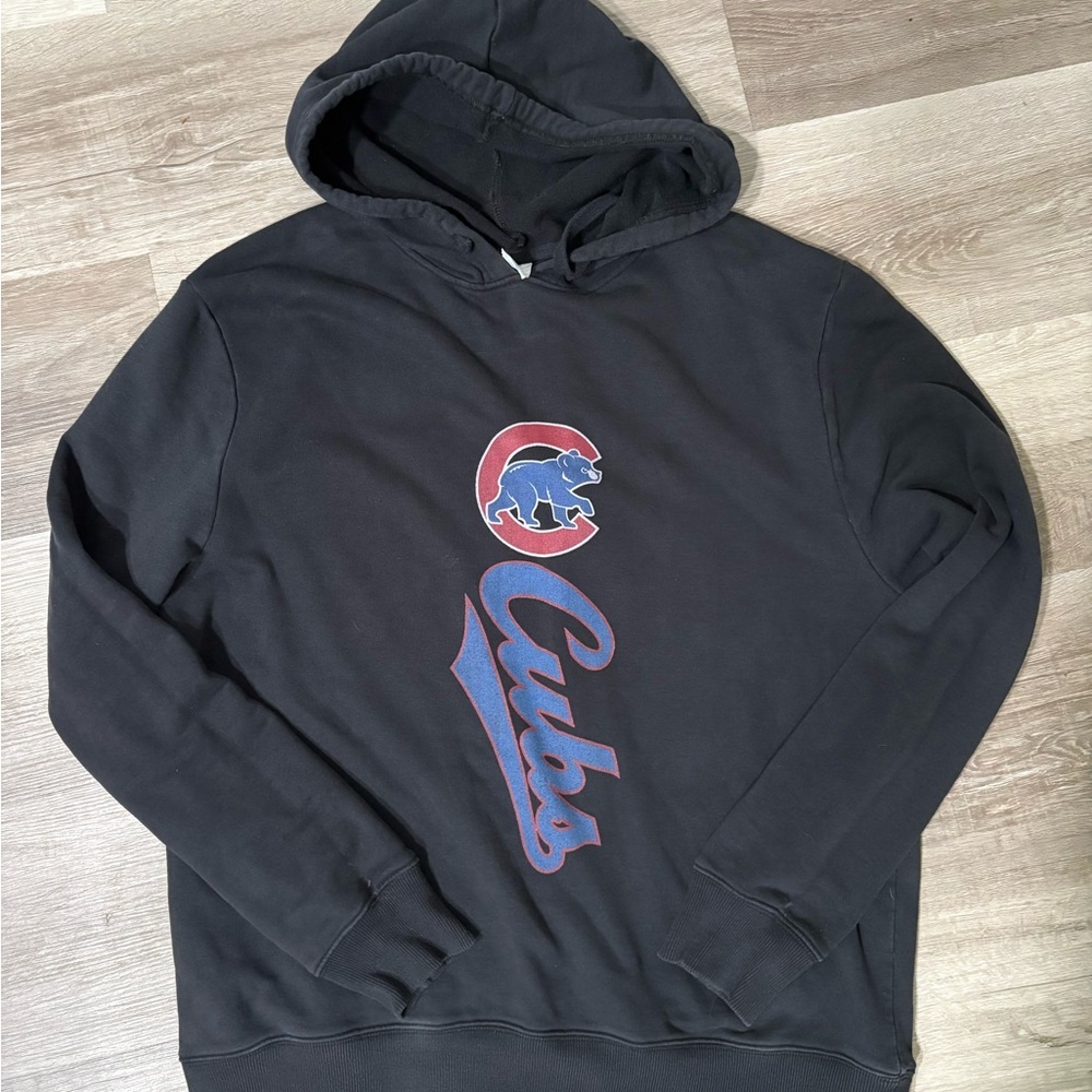 Chicago Cubs Hoodie. Size medium